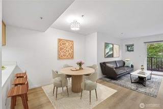 12345 Roosevelt Way NE #306, Seattle, WA 98125