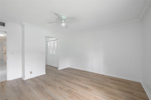 711 Sunny Pine Way B-2, Greenacres, FL 33415