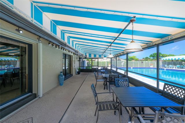 711 Sunny Pine Way B-2, Greenacres, FL 33415