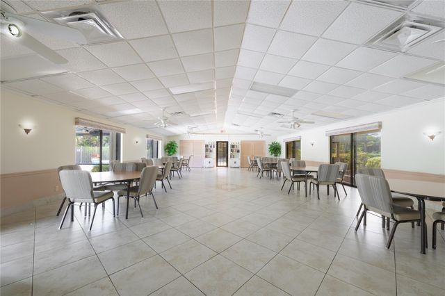 711 Sunny Pine Way B-2, Greenacres, FL 33415