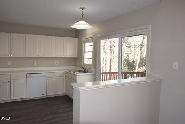 105 Martins Point Place, Cary, NC 27519