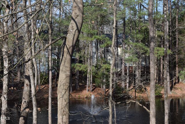 105 Martins Point Place, Cary, NC 27519