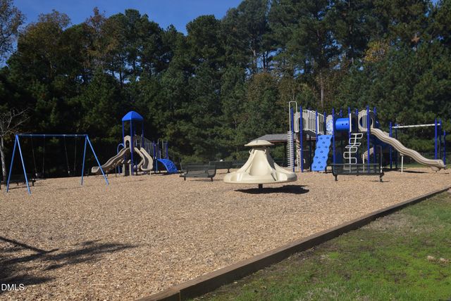 105 Martins Point Place, Cary, NC 27519