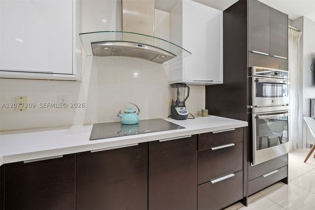 10305 NW 63rd Ter 105, Doral, FL 33178