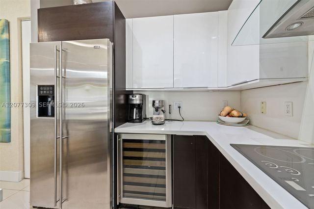 10305 NW 63rd Ter 105, Doral, FL 33178
