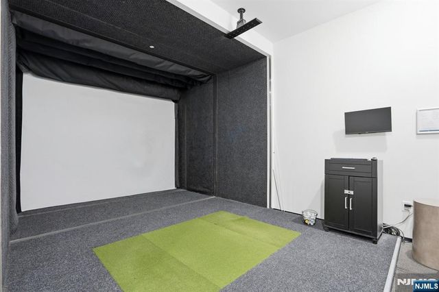 77 Hudson Street 2002, Jersey City, NJ 07302