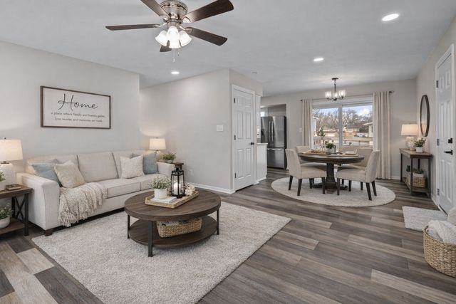 222 S Park View Drive, Park View, IA 52748