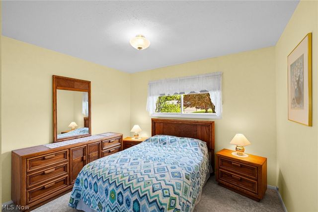 13366 Richards Drive, Strongsville, OH 44149