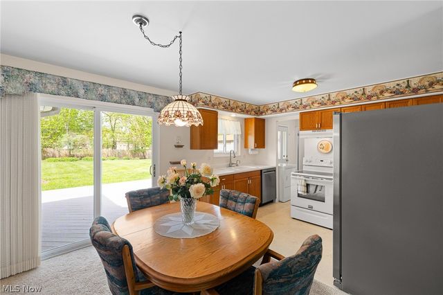 13366 Richards Drive, Strongsville, OH 44149