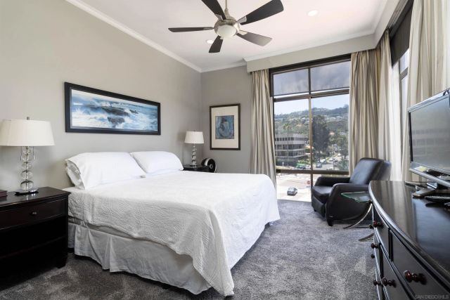 8110 El Paseo Grande 401, La Jolla, CA 92037