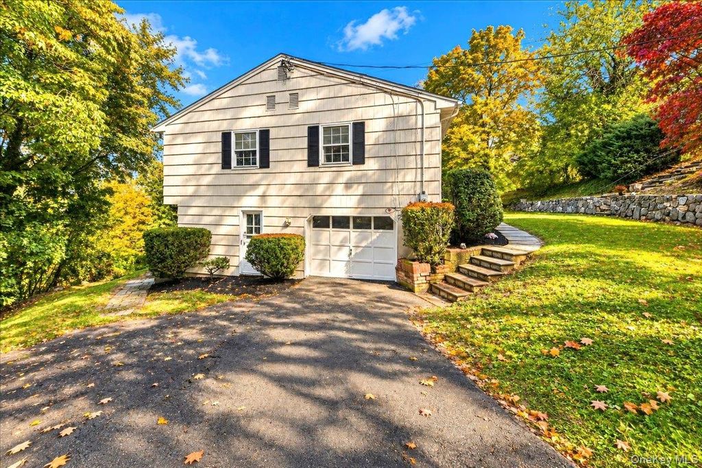 7 Meadowbrook Drive, Ossining, NY 10562 — photo 3