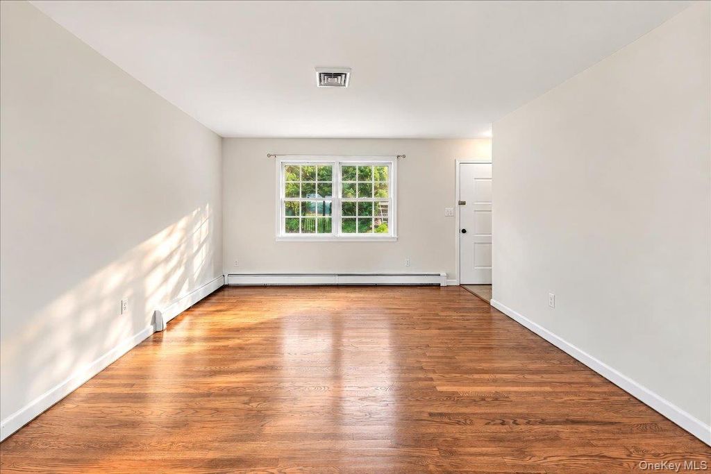 7 Meadowbrook Drive, Ossining, NY 10562 — photo 5