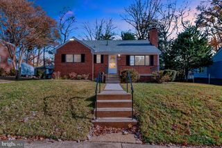 2717 N YUCATAN ST, Arlington, VA 22213
