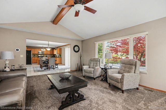 12887 Beechnut Drive, Sterling Heights, MI 48313