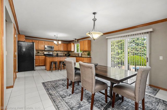 12887 Beechnut Drive, Sterling Heights, MI 48313