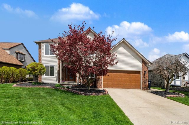 12887 Beechnut Drive, Sterling Heights, MI 48313