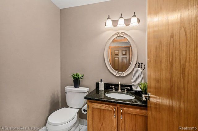 12887 Beechnut Drive, Sterling Heights, MI 48313