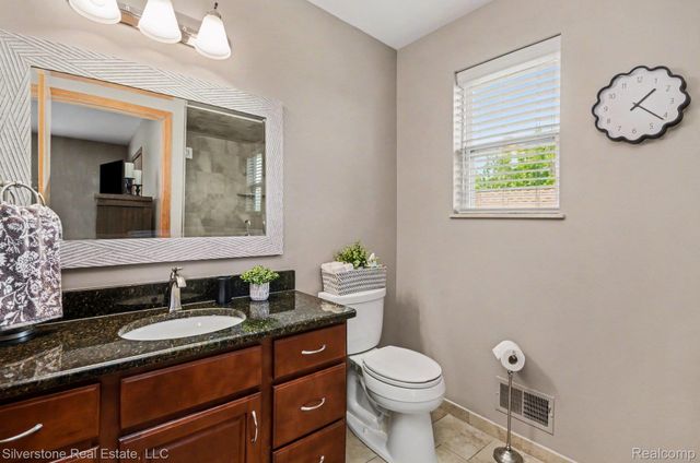 12887 Beechnut Drive, Sterling Heights, MI 48313