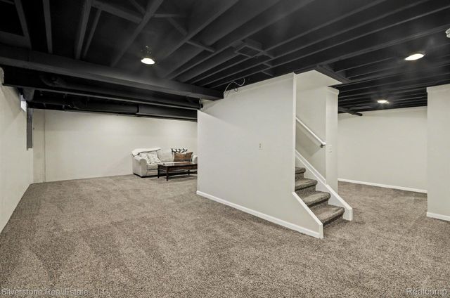 12887 Beechnut Drive, Sterling Heights, MI 48313