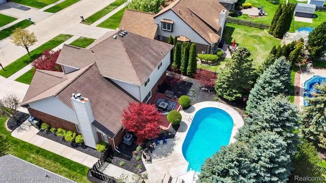 12887 Beechnut Drive, Sterling Heights, MI 48313