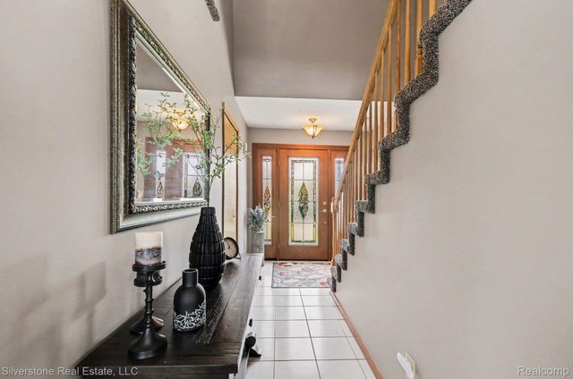 12887 Beechnut Drive, Sterling Heights, MI 48313