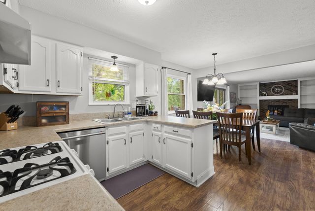 424 Green Meadows Drive W, Powell, OH 43065