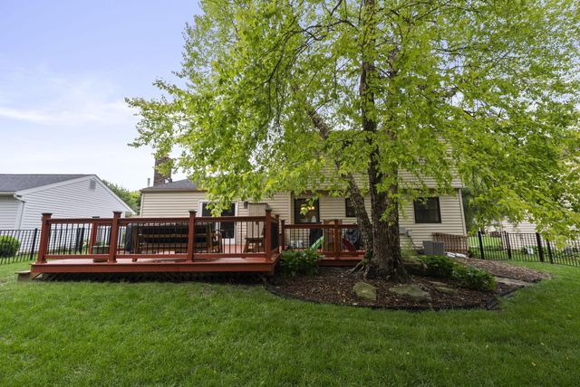 424 Green Meadows Drive W, Powell, OH 43065