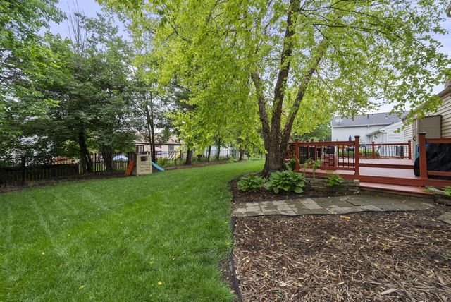 424 Green Meadows Drive W, Powell, OH 43065