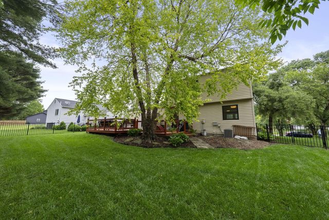 424 Green Meadows Drive W, Powell, OH 43065