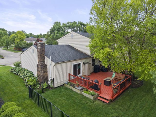 424 Green Meadows Drive W, Powell, OH 43065