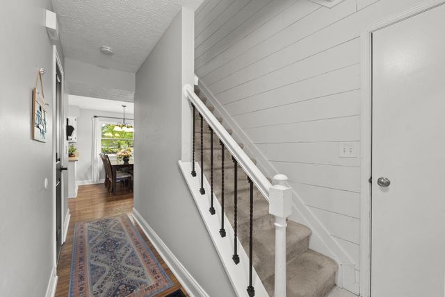424 Green Meadows Drive W, Powell, OH 43065