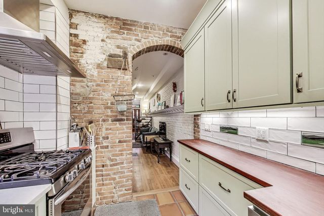 407 A ST NE, Washington, DC 20002