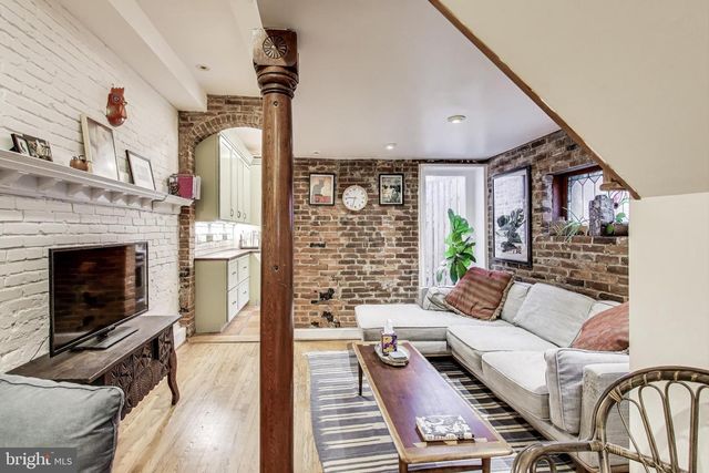 407 A ST NE, Washington, DC 20002