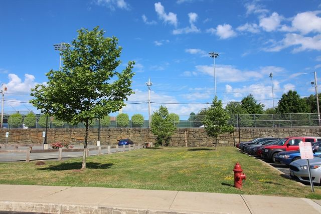 35 Riverwalk Way R315, Lowell, MA 01854