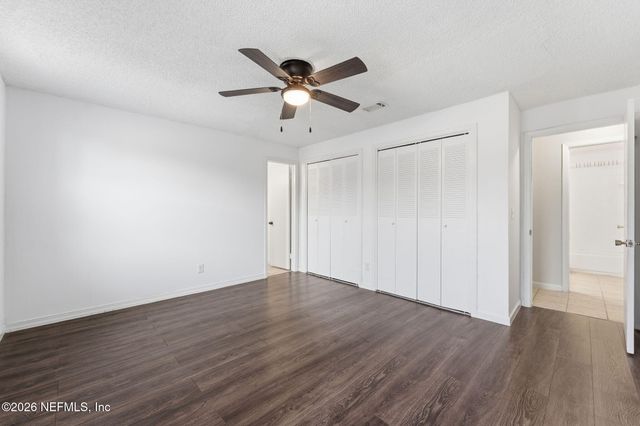 1738 EL PRADO Road 8, Jacksonville, FL 32216