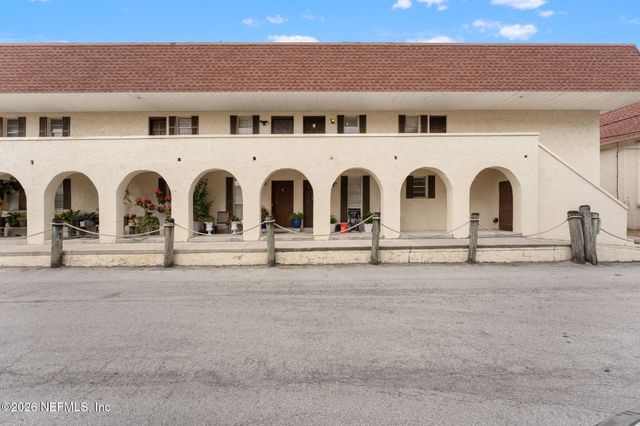 1738 EL PRADO Road 8, Jacksonville, FL 32216