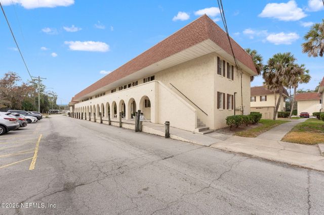 1738 EL PRADO Road 8, Jacksonville, FL 32216