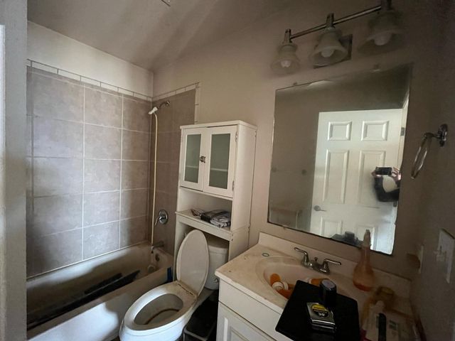 1410 County Road 258, Bertram, TX 78605