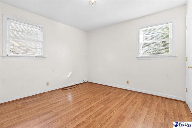 3311 E Bennett Dr, Florence, SC 29506