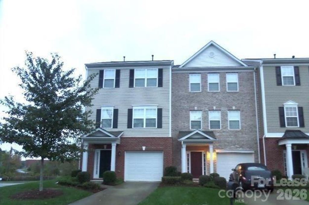 9844 Walkers Glen Drive NW, Concord, NC 28027
