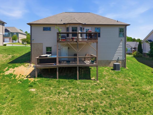 1044 Longo Drive, Soddy Daisy, TN 37379