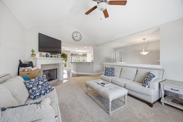 1044 Longo Drive, Soddy Daisy, TN 37379