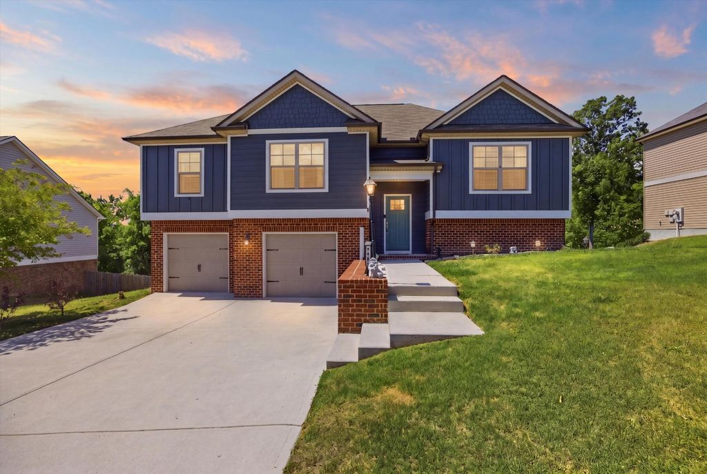 1044 Longo Drive, Soddy Daisy, TN 37379
