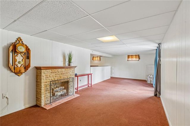 5113 Ridgewood Drive, Kansas City, MO 64151