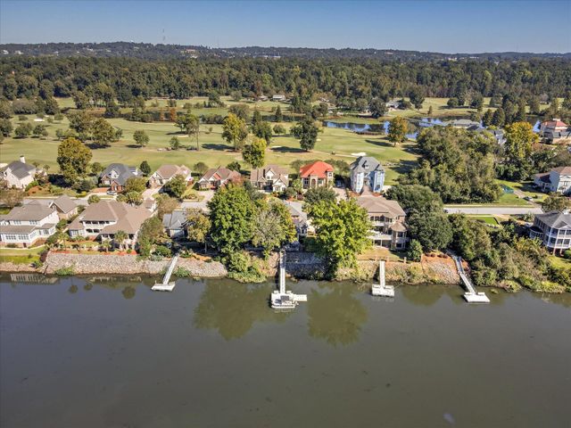 324 E Shoreline Drive, North Augusta, SC 29841
