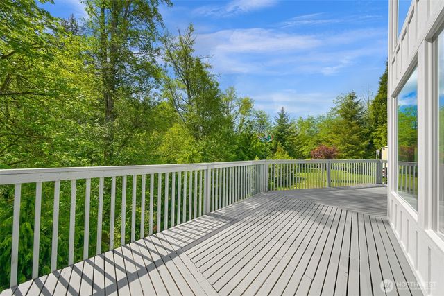 8894 Giles Road, Blaine, WA 98230