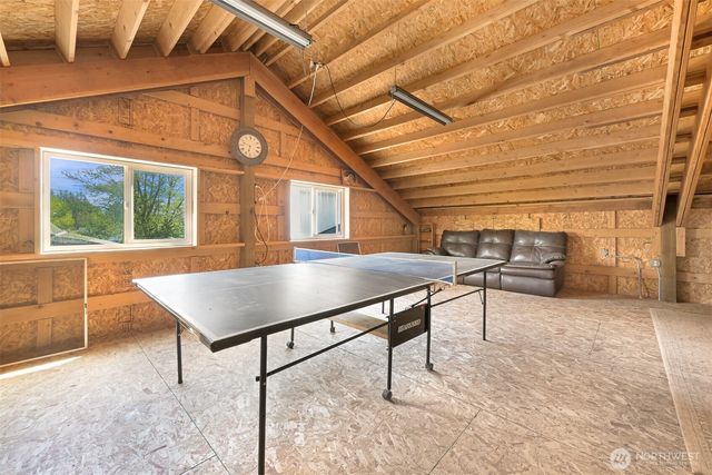 8894 Giles Road, Blaine, WA 98230