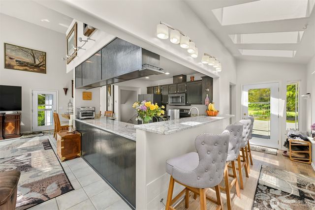 8894 Giles Road, Blaine, WA 98230
