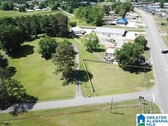 1909 2ND AVENUE, Oneonta, AL 35121