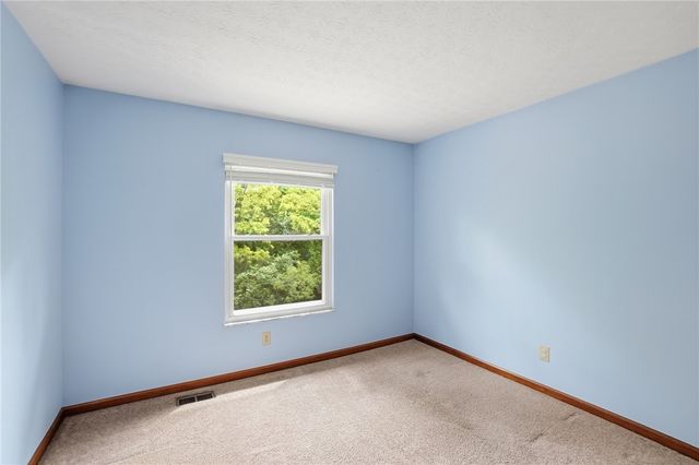 311 Johnson Trail, Moraine, OH 45439